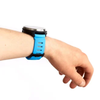 Blue 24mm silicone suunto strap designed for diving