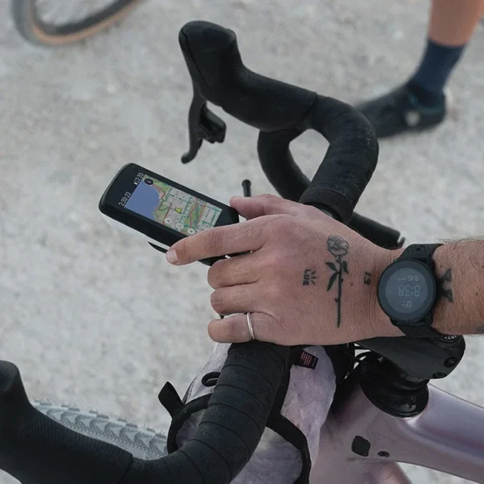 Karoo 2 cycling computer – navigate on a smartphone-like display Karoo 2 cycling computer – navigate on a smartphone-like display