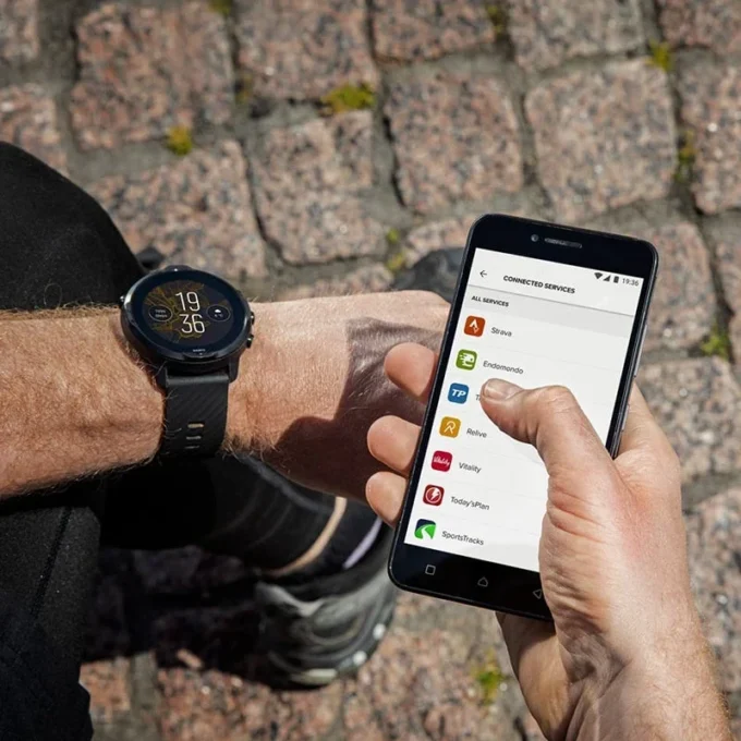 Suunto 7 black – smartwatch with versatile sports experience