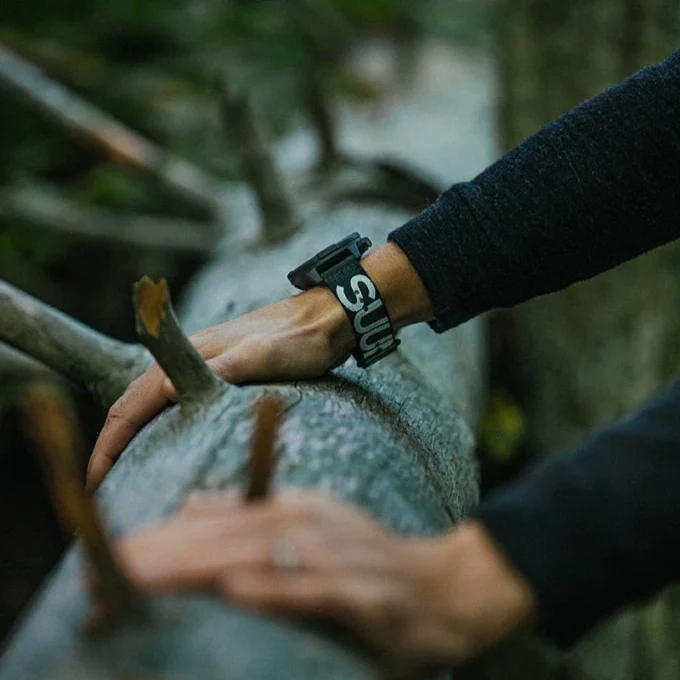 Suunto 9 baro titanium ambassador edition – gps sports watch with a long battery life