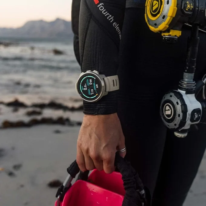 Suunto ocean sand – a dive computer and sports watch in one