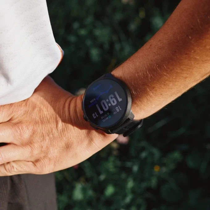 Suunto race 2 all black